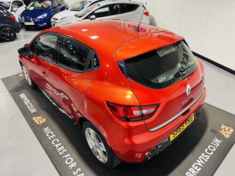 Used Renault Clio 2015 for sale - 76845891: Photo 24