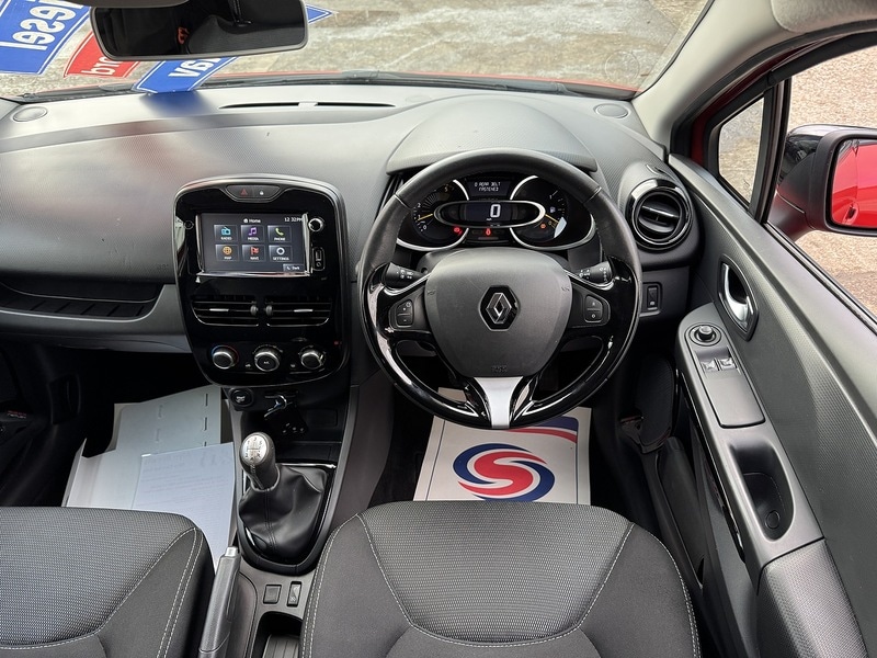 Used Renault Clio 2015 for sale - 76845891: Photo 35