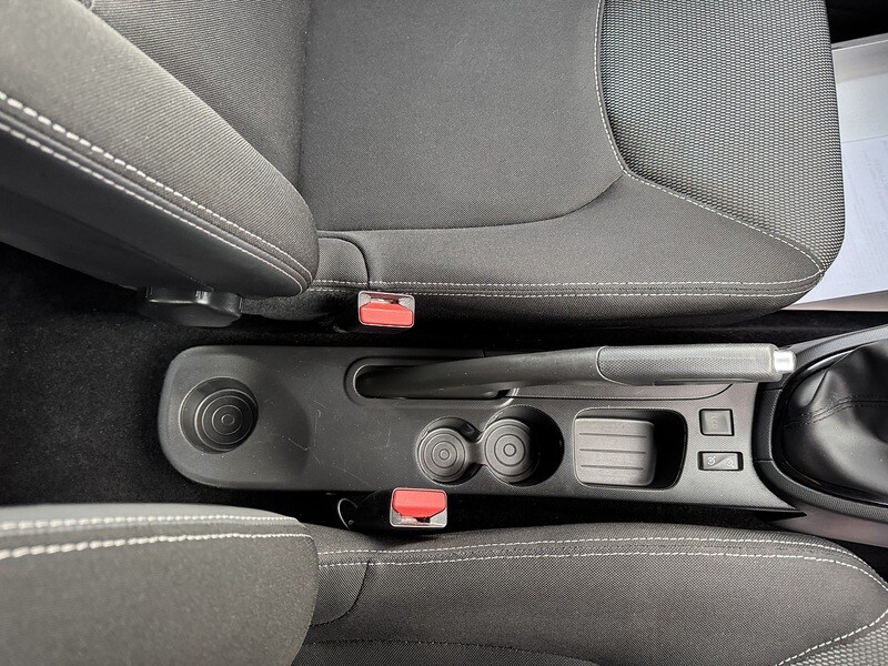 Used Renault Clio 2015 for sale - 76845891: Photo 48