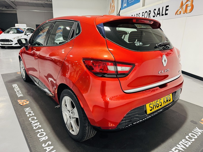 Used Renault Clio 2015 for sale - 76845891: Photo 5