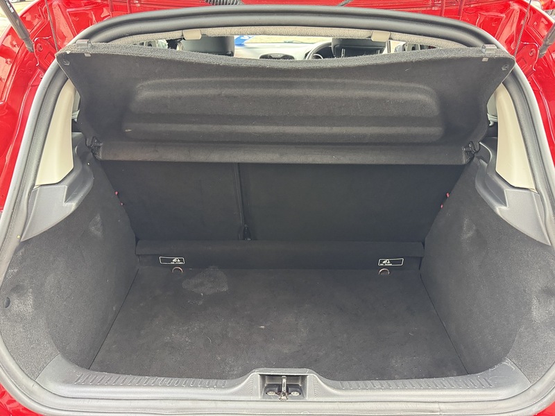 Used Renault Clio 2015 for sale - 76845891: Photo 57