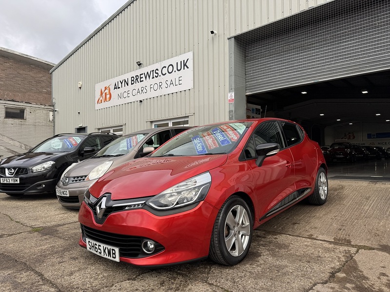 Used Renault Clio 2015 for sale - 76845891: Photo 65