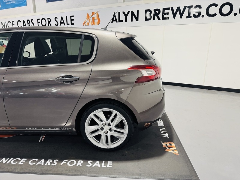 Used Peugeot 308 2014 for sale - 76665851: Photo 12