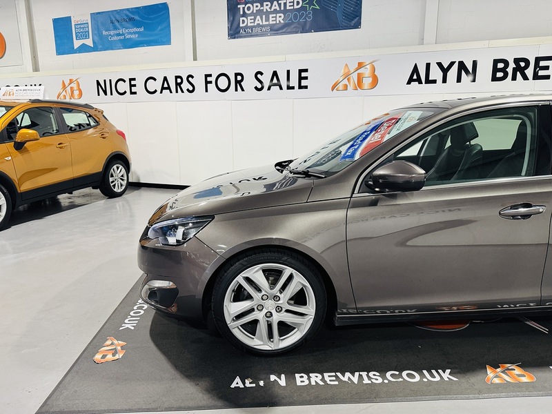 Used Peugeot 308 2014 for sale - 76665851: Photo 20