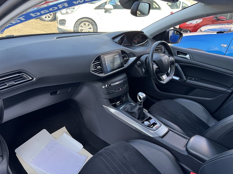 Used Peugeot 308 2014 for sale - 76665851: Photo 27