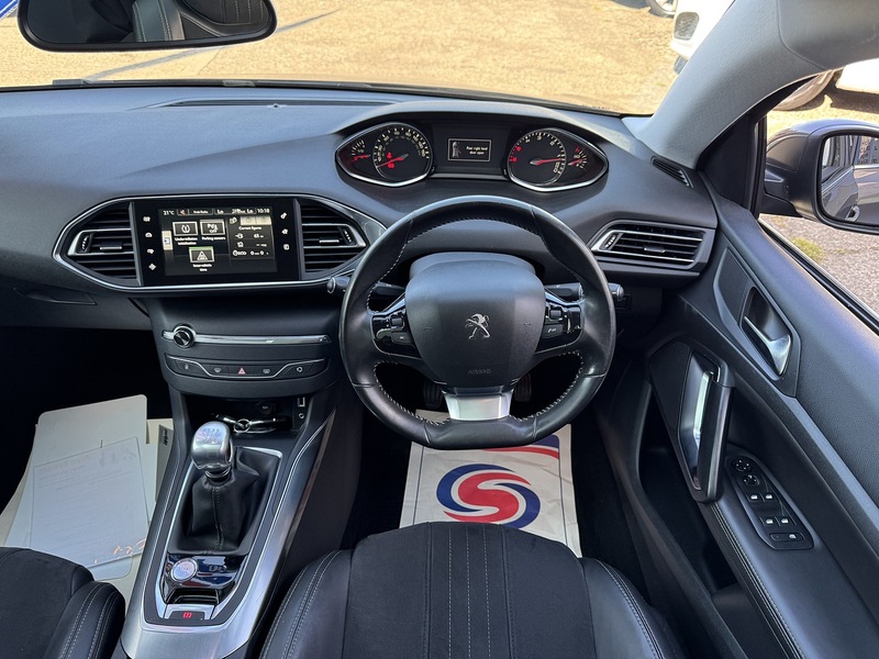 Used Peugeot 308 2014 for sale - 76665851: Photo 35