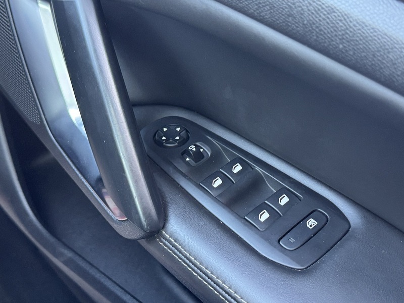 Used Peugeot 308 2014 for sale - 76665851: Photo 55