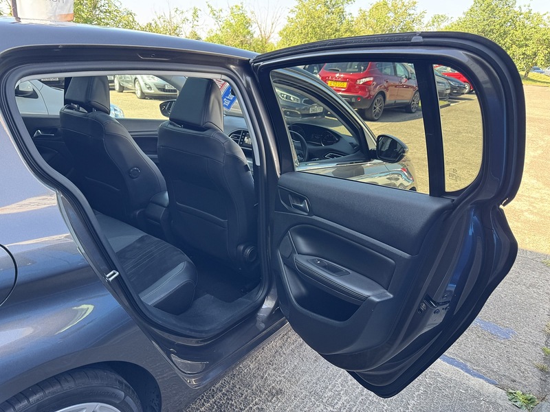 Used Peugeot 308 2014 for sale - 76665851: Photo 59