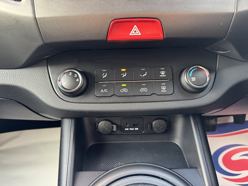 Used Kia Sportage 2011 for sale - 76831601: Photo 44