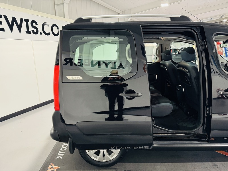 Used Citroen Berlingo 2012 for sale - 76334079: Photo 12