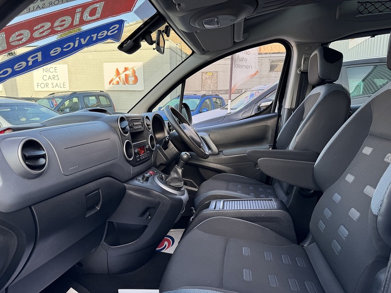 Used Citroen Berlingo 2012 for sale - 76334079: Photo 28