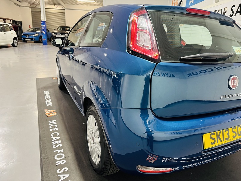 Used Fiat Punto 2013 for sale - 76323769: Photo 10