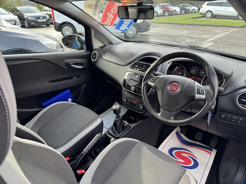 Used Fiat Punto 2013 for sale - 76323769: Photo 32