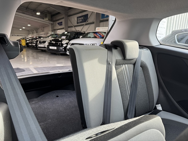 Used Fiat Punto 2013 for sale - 76323769: Photo 51