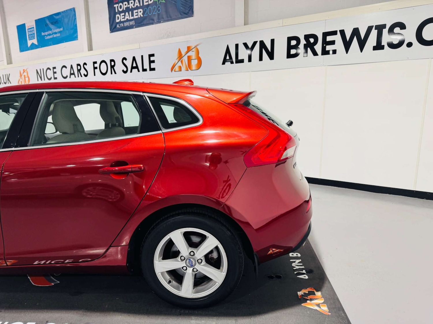 Used Volvo V40 2013 for sale - 78053753: Photo 12