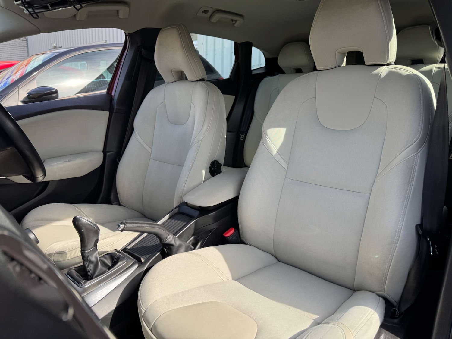 Used Volvo V40 2013 for sale - 78053753: Photo 25