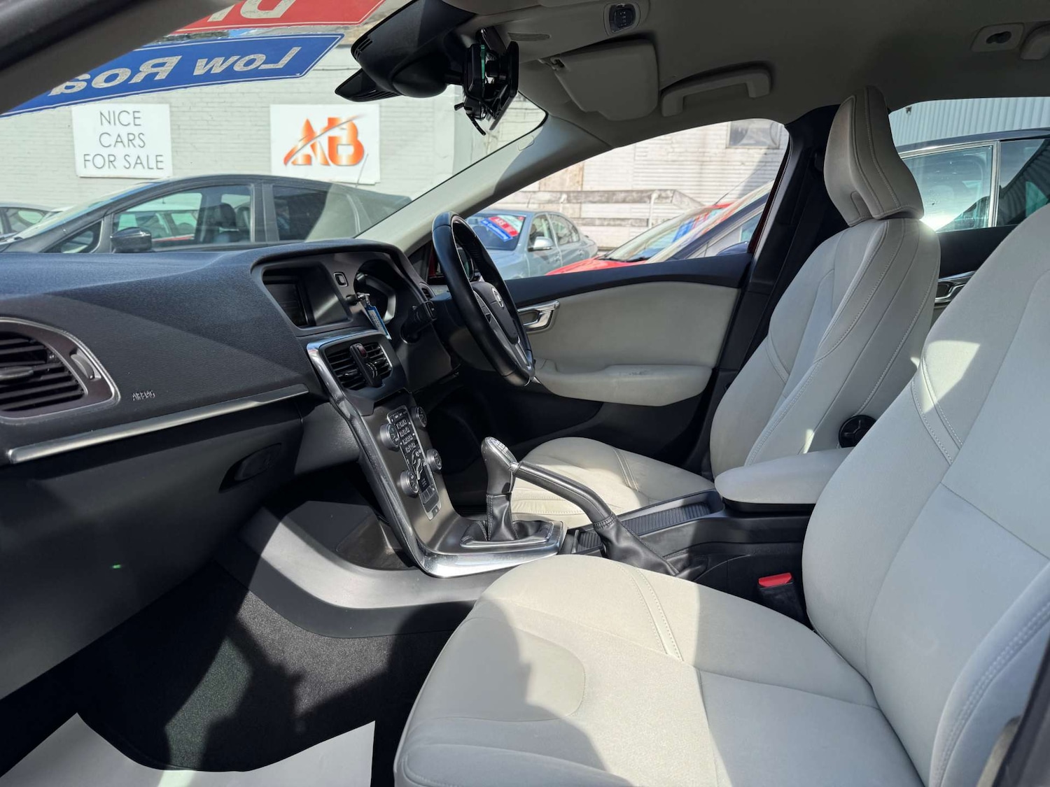 Used Volvo V40 2013 for sale - 78053753: Photo 26