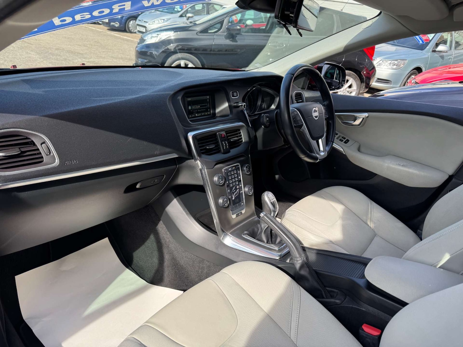 Used Volvo V40 2013 for sale - 78053753: Photo 27