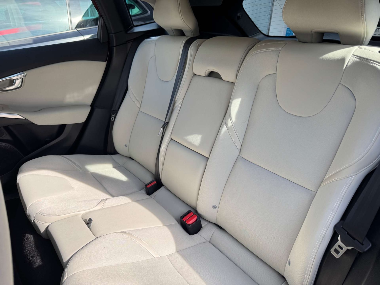 Used Volvo V40 2013 for sale - 78053753: Photo 28