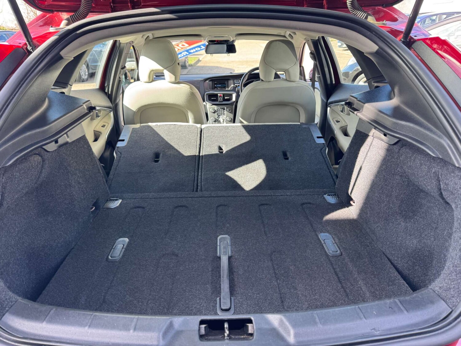 Used Volvo V40 2013 for sale - 78053753: Photo 59