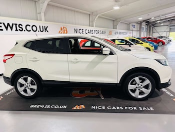 Used Nissan Qashqai 2015 for sale - 78629815: Photo
