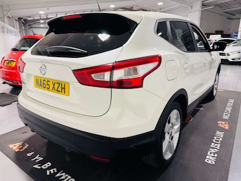 Used Nissan Qashqai 2015 for sale - 78629815: Photo