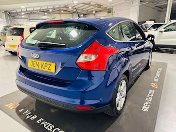 Used Ford Focus 2014 for sale - 79210473: Photo