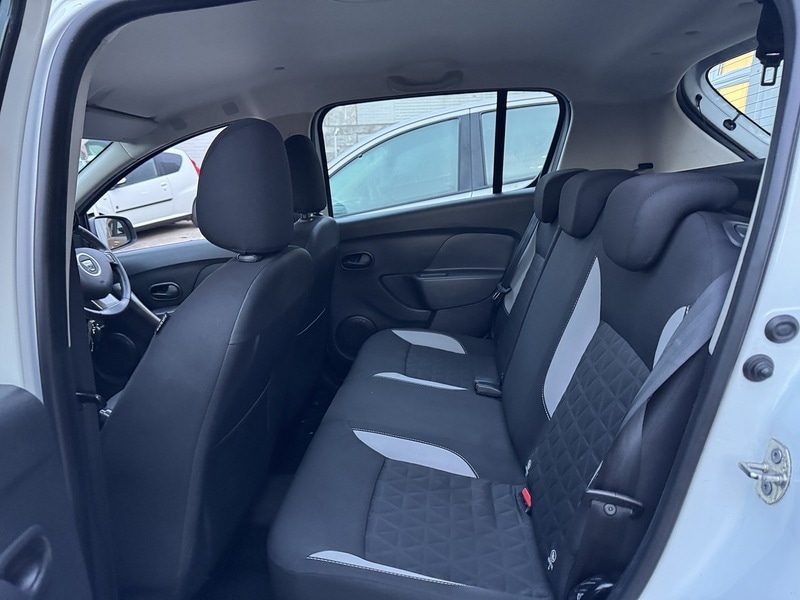 Used Dacia Sandero Stepway 2015 for sale - 76740811: Photo 29