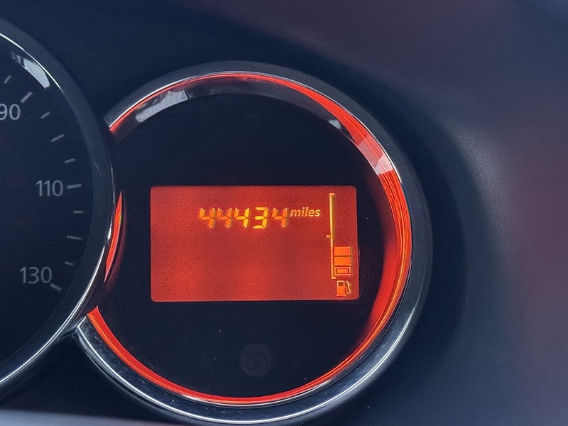 Used Dacia Sandero Stepway 2015 for sale - 76740811: Photo 40