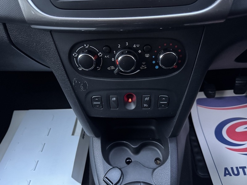 Used Dacia Sandero Stepway 2015 for sale - 76740811: Photo 45