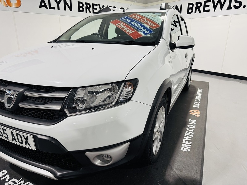 Used Dacia Sandero Stepway 2015 for sale - 76740811: Photo 7