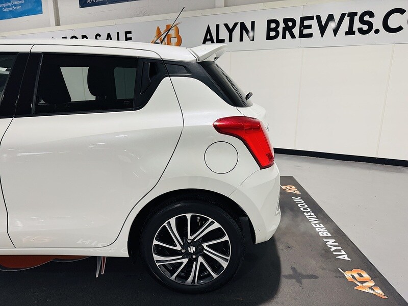 Used Suzuki Swift 2022 for sale - 77003348: Photo 12