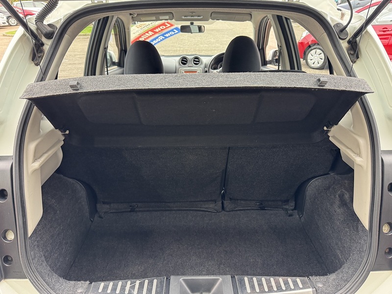 Used Nissan Micra 2011 for sale - 76334073: Photo 56