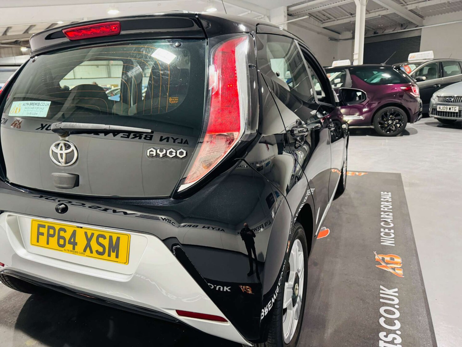 Used Toyota AYGO 2014 for sale - 77667859: Photo 9