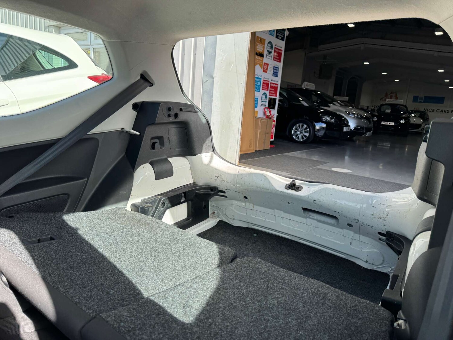 Used Volkswagen up! 2012 for sale - 77813584: Photo 50