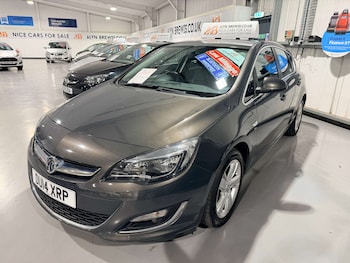 Used Vauxhall Astra 2014 for sale - 77988205: Photo