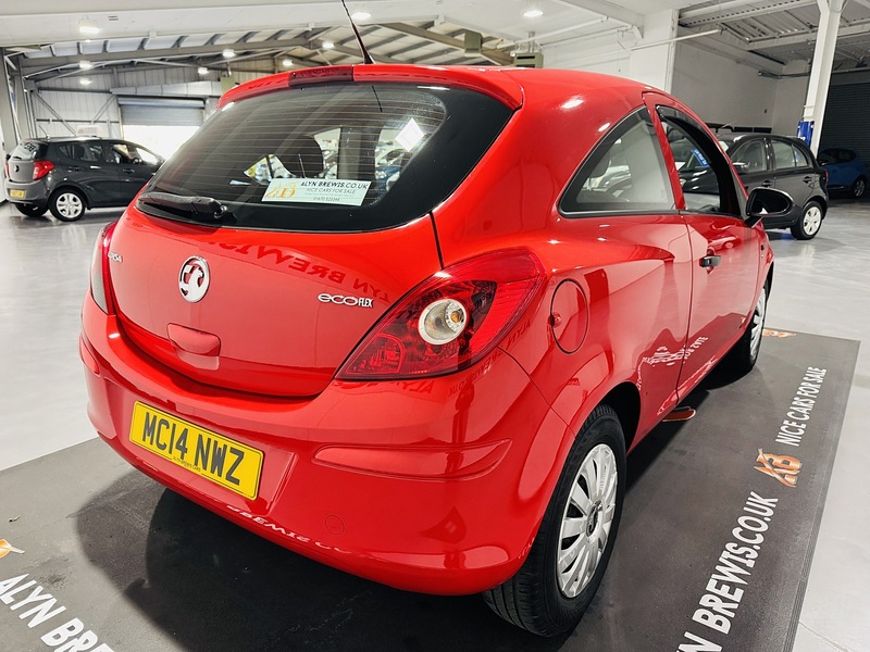 Used Vauxhall Corsa 2014 for sale - 76396633: Photo 4