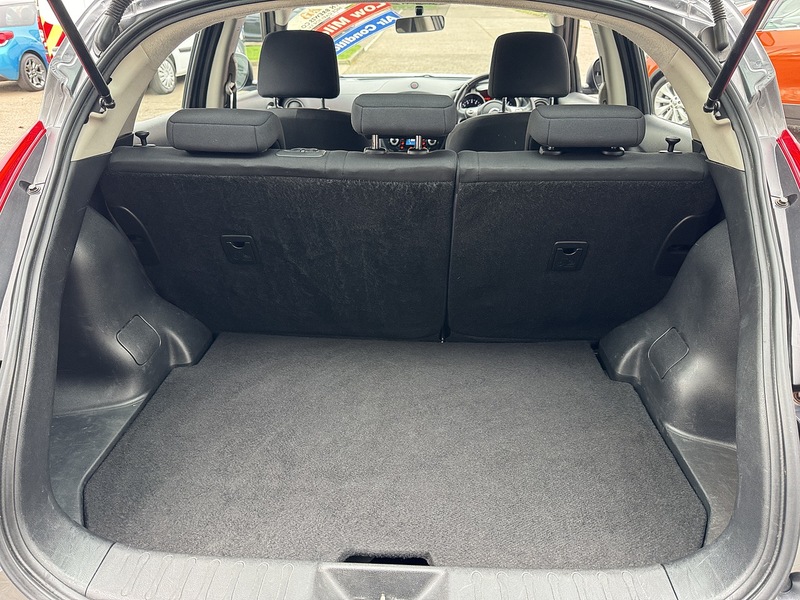 Used Nissan Juke 2012 for sale - 76364441: Photo 52