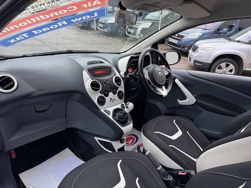 Used Ford Ka 2015 for sale - 76547359: Photo 27