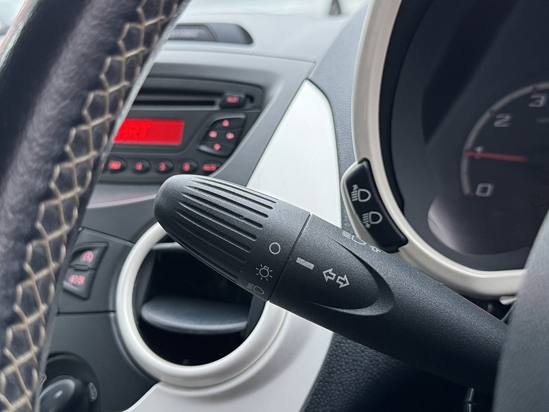 Used Ford Ka 2015 for sale - 76547359: Photo 46