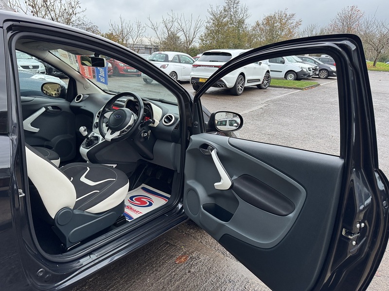 Used Ford Ka 2015 for sale - 76547359: Photo 48