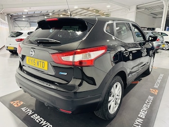 Used Nissan Qashqai 2015 for sale - 75631453: Photo