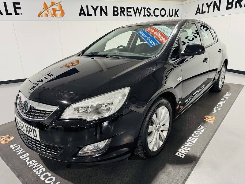 Used Vauxhall Astra 2010 for sale - 76330399: Photo 1