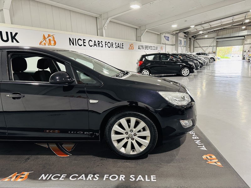 Used Vauxhall Astra 2010 for sale - 76330399: Photo 19