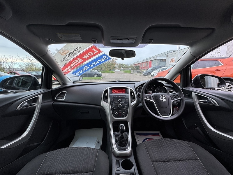 Used Vauxhall Astra 2010 for sale - 76330399: Photo 36
