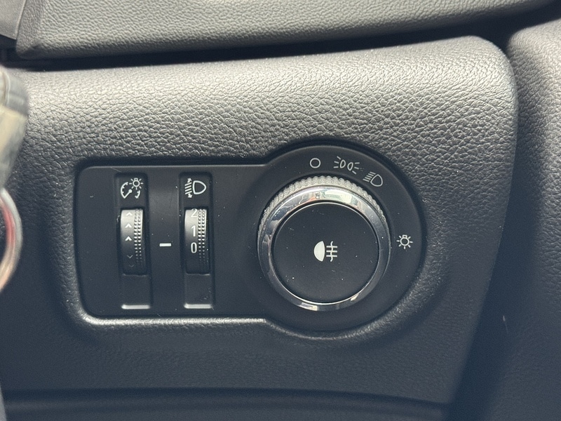 Used Vauxhall Astra 2010 for sale - 76330399: Photo 53
