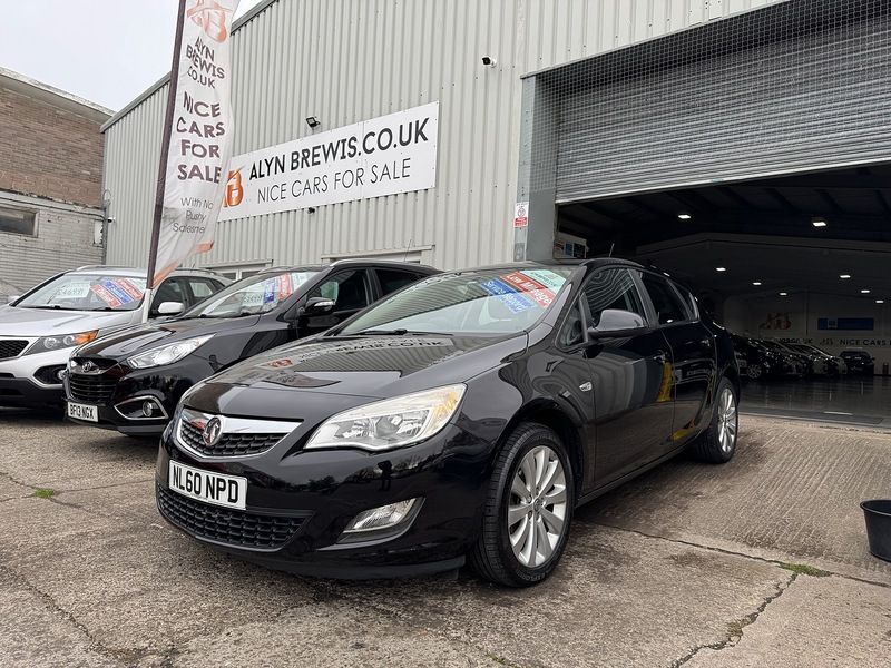 Used Vauxhall Astra 2010 for sale - 76330399: Photo 67