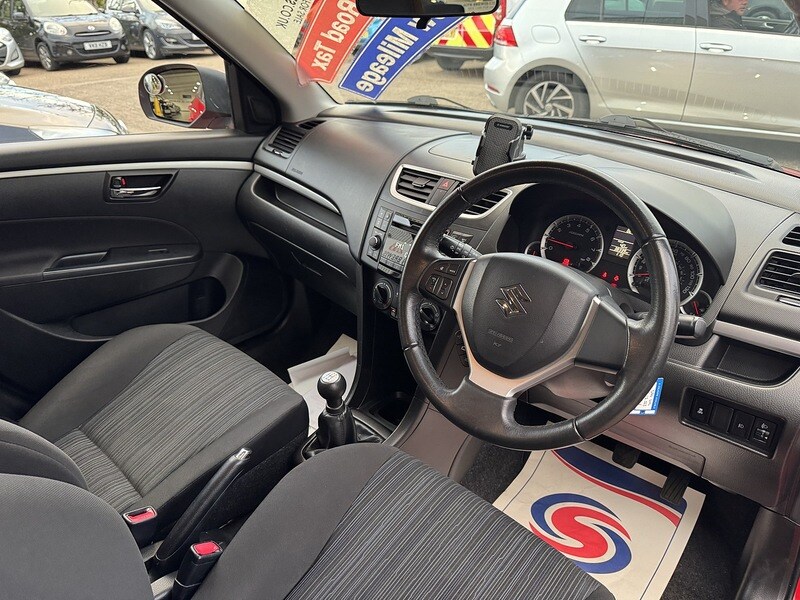 Used Suzuki Swift 2014 for sale - 76334067: Photo 34