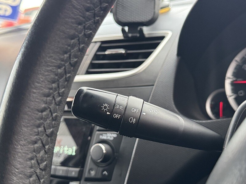 Used Suzuki Swift 2014 for sale - 76334067: Photo 47