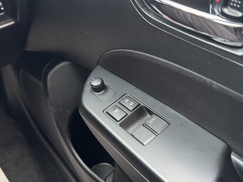 Used Suzuki Swift 2014 for sale - 76334067: Photo 49